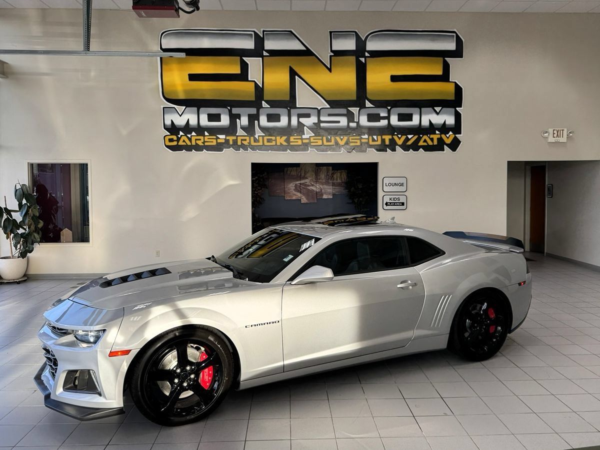 Used 2014 Chevrolet Camaro SS w/ RS Package RWD image 50