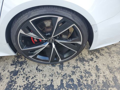 Used 2021 Audi RS 7 Sportback w/ Carbon Optic Package image 10