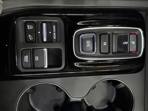 Used 2025 Honda Pilot EX-L image 20