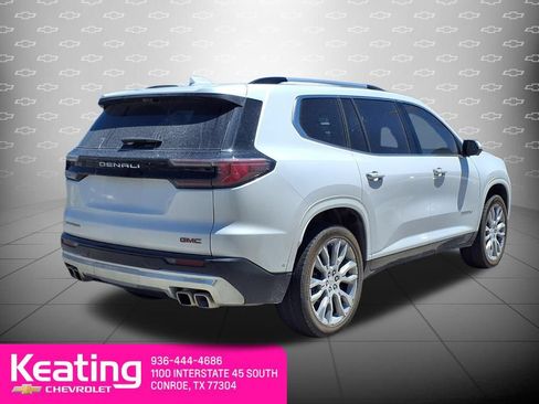 Used 2025 GMC Acadia Denali w/ Super Cruise Package FWD image 7