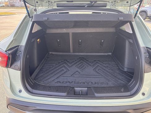 Used 2025 Chevrolet Trax ACTIV w/ Driver Confidence Package image 7