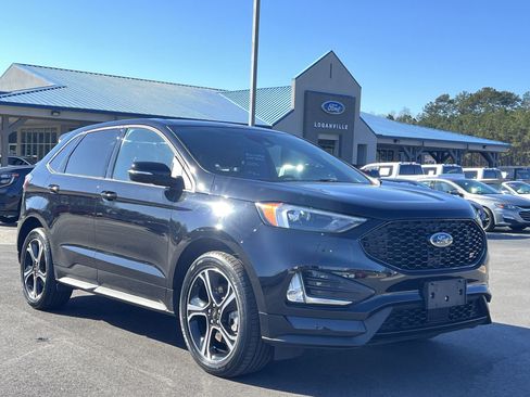 Certified 2023 Ford Edge ST image 4