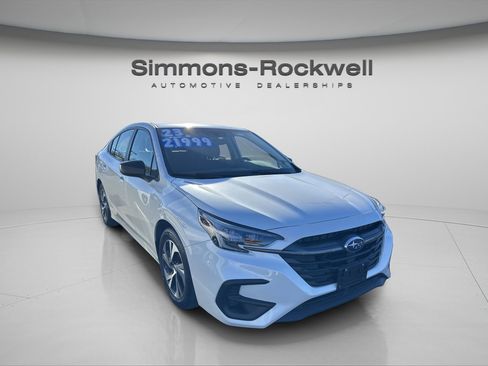 Used 2023 Subaru Legacy image 2