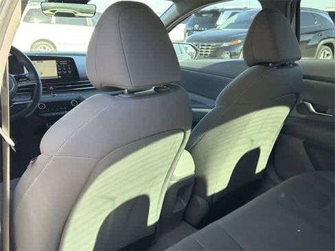 Certified 2024 Hyundai Elantra SEL image 19