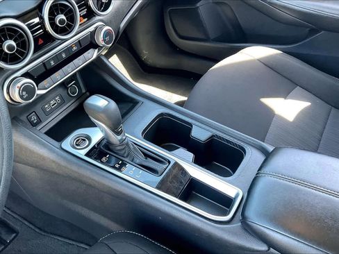 Used 2024 Nissan Sentra SV image 16