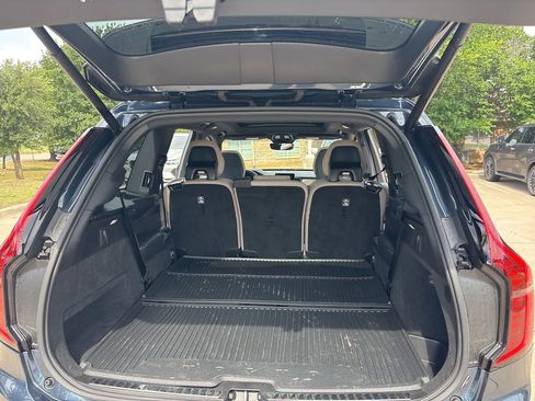 Certified 2026 Volvo XC90 B6 Plus w/ Protection Package Premier AWD/4WD image 10