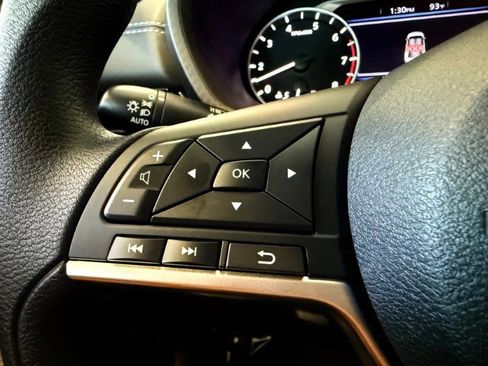 New 2025 Nissan Sentra SV image 29