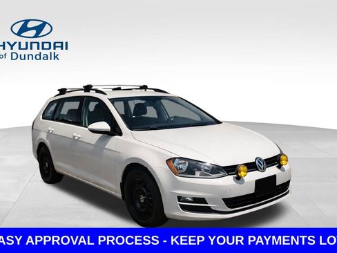 Used 2017 Volkswagen Golf S AWD/4WD image 3