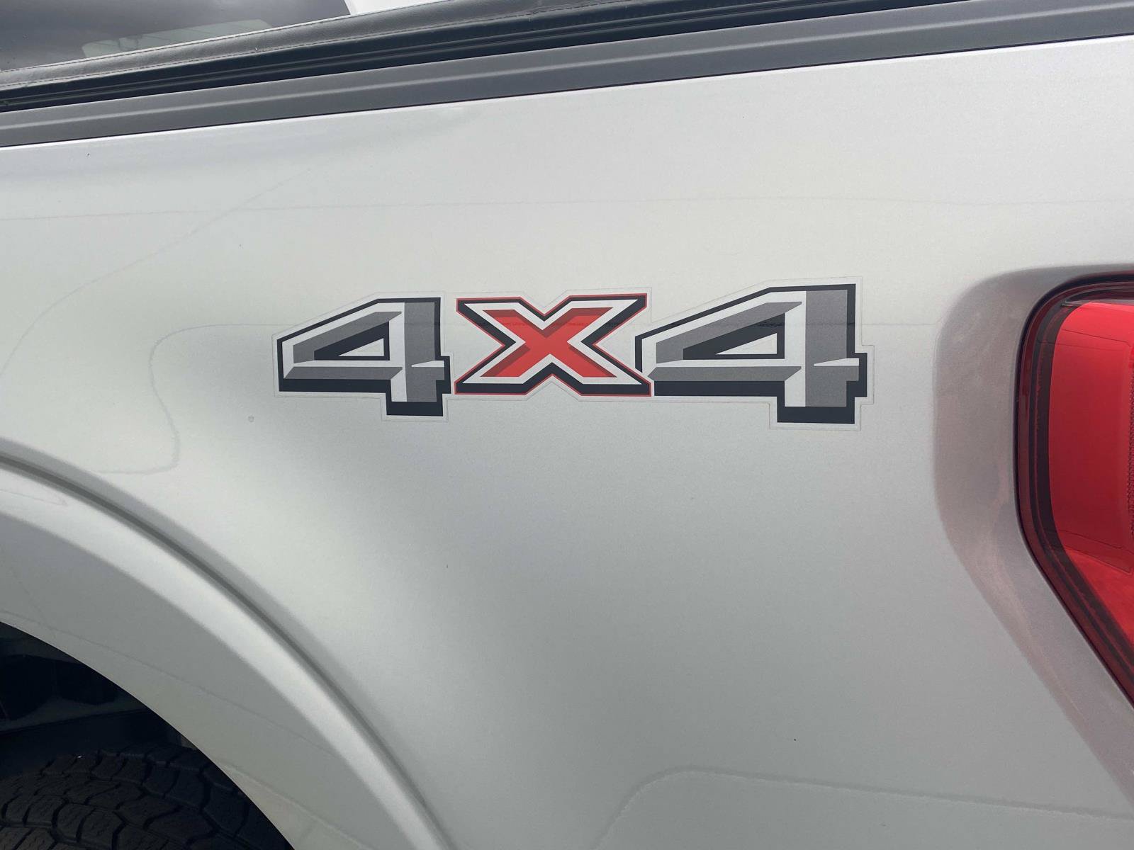 Used 2021 Ford F150 XLT w/ Equipment Group 302A High AWD/4WD image 9
