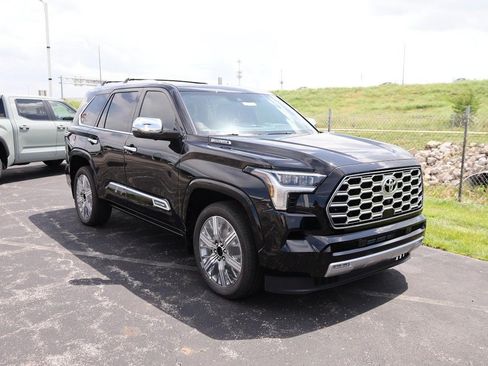 New 2026 Toyota Sequoia Capstone w/ TRD Performance Package (TMS) AWD/4WD image 4