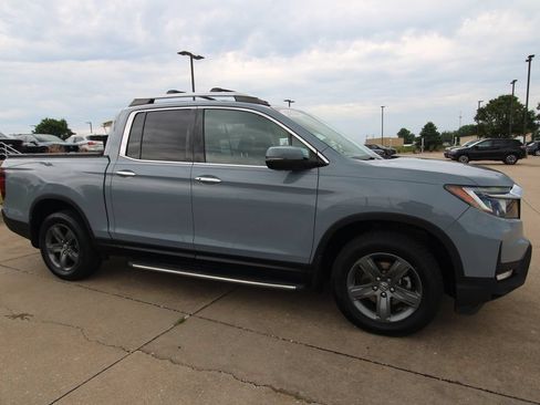 Used 2023 Honda Ridgeline RTL-E image 3