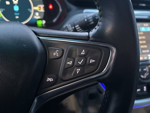 Used 2020 Chevrolet Bolt Premier w/ Infotainment Package image 20