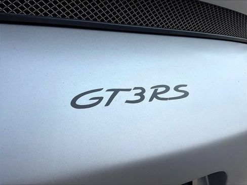 Used 2019 Porsche 911 GT3 RS RWD image 22