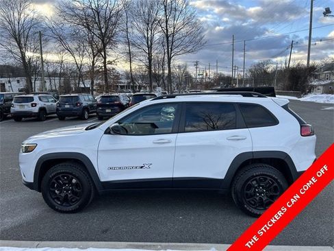 Certified 2022 Jeep Cherokee Latitude image 5