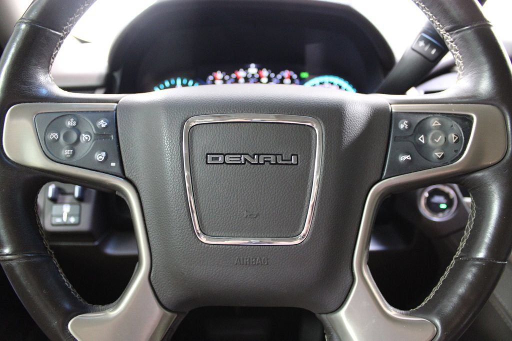 Used 2017 GMC Yukon Denali w/ Open Road Package AWD/4WD image 25