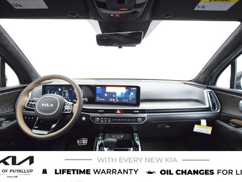 New 2025 Kia Sorento SX Prestige w/ Olive Brown Leather Package image 17