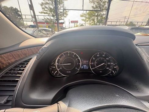 Used 2020 Nissan Armada SL w/ Premium Package image 14
