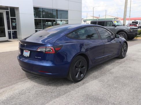 Used 2022 Tesla Model 3 Long Range AWD/4WD image 14