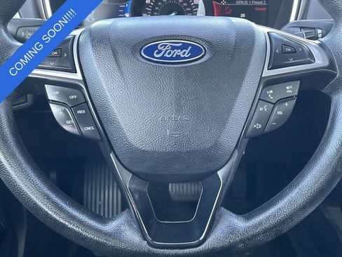 Used 2019 Ford Fusion SE AWD/4WD image 10