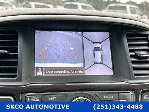 Used 2014 Nissan Pathfinder Platinum w/ Platinum Premium Package image 17