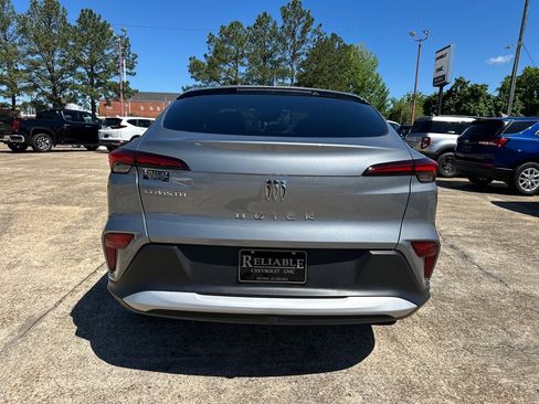 Used 2024 Buick Envista Preferred w/ Convenience I Package image 4