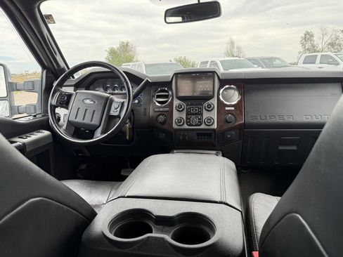 Used 2014 Ford F350 Lariat w/ Lariat Chrome Package AWD/4WD image 23