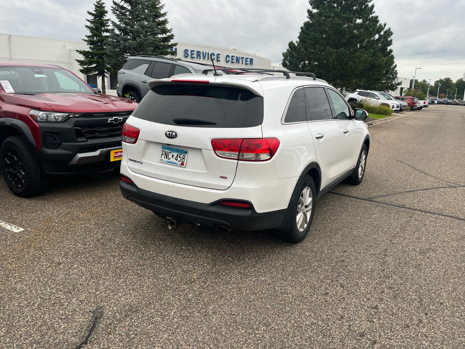 Used 2017 Kia Sorento AWD image 3