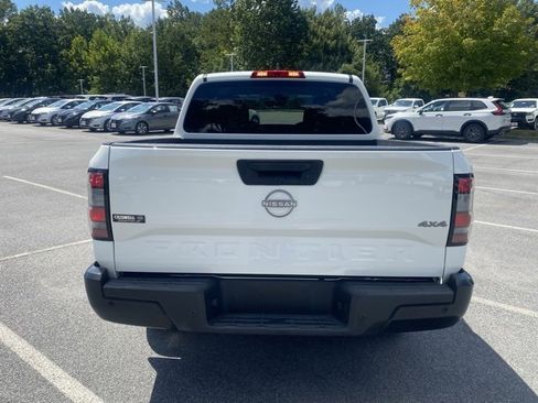 Used 2022 Nissan Frontier S w/ Technology Package image 6