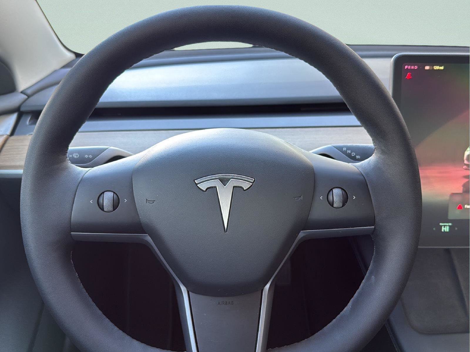 Used 2023 Tesla Model 3 Standard Range RWD image 14