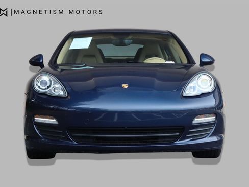 Used 2012 Porsche Panamera 4 image 5