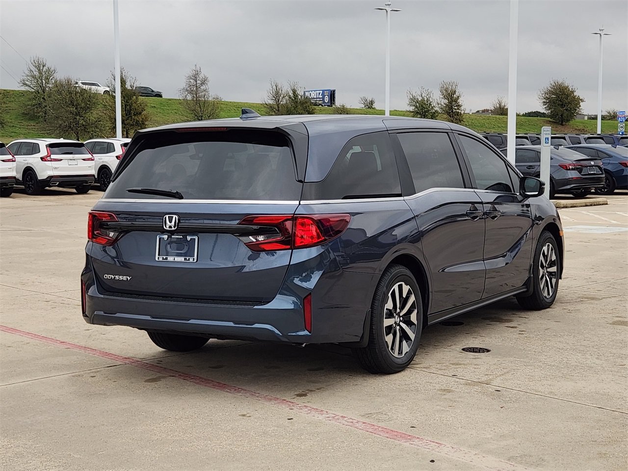New 2027 Honda Odyssey EX-L image 3