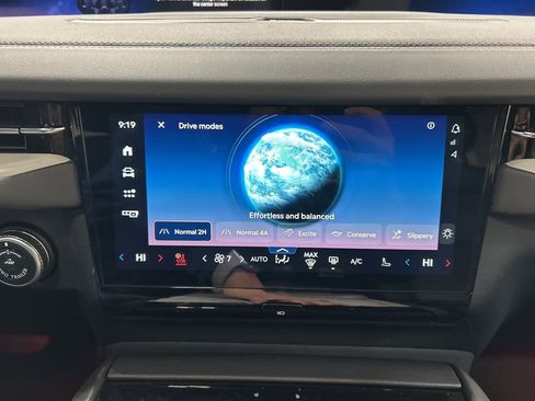 New 2026 Lincoln Navigator Reserve w/ Jet Appearance Package AWD/4WD image 22
