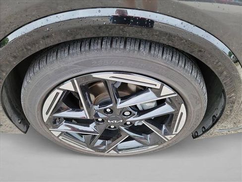 Used 2025 Kia K4 GT-Line w/ GT-Line Premium Package FWD image 10