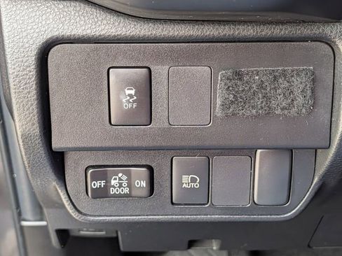 Used 2023 Toyota Tacoma SR AWD/4WD image 22