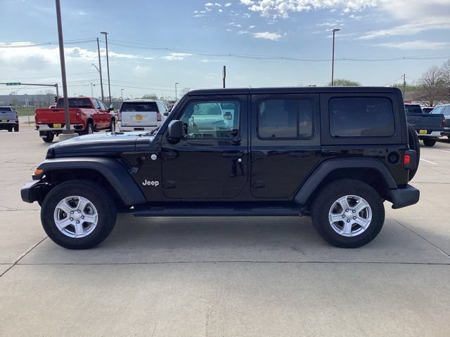 Used 2021 Jeep Wrangler Unlimited Sport AWD/4WD image 2