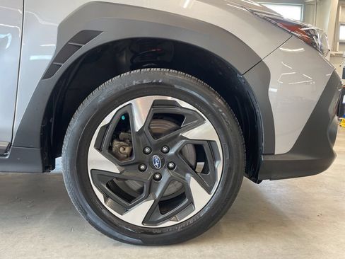Used 2024 Subaru Crosstrek 2.5i Limited AWD/4WD image 29