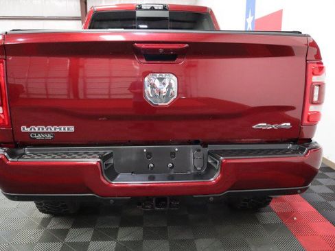 Used 2019 RAM 2500 Laramie AWD/4WD image 14