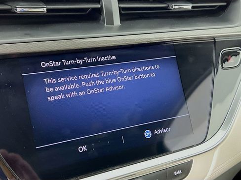 Used 2022 Buick Encore GX Select image 12