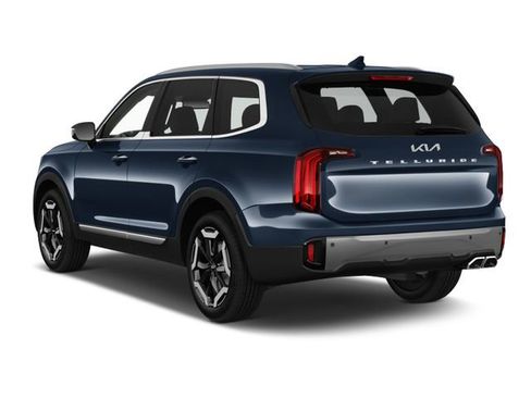 Used 2025 Kia Telluride S image 2
