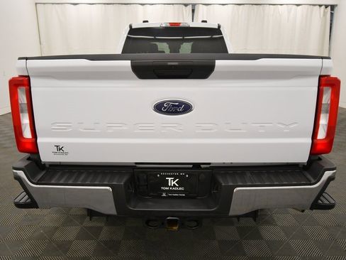 Used 2024 Ford F350 XLT w/ FX4 Off-Road Package image 6