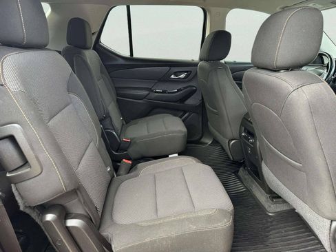 Used 2019 Chevrolet Traverse LT AWD/4WD image 17