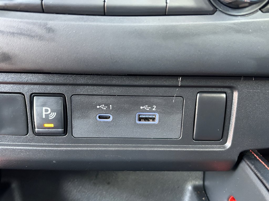 Used 2025 Nissan Frontier PRO-4X AWD/4WD image 27