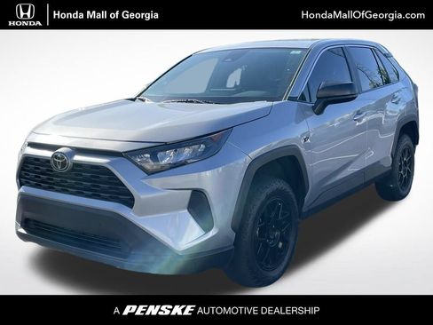 Used 2022 Toyota RAV4 LE FWD image 1