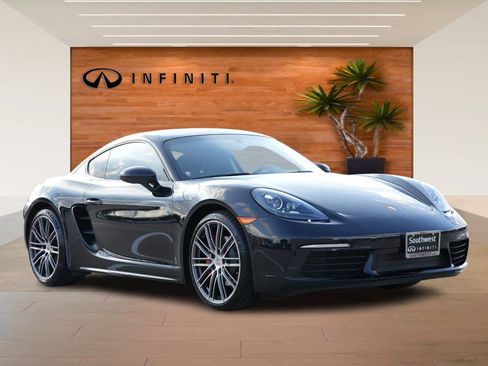 Used 2024 Porsche 718 Cayman S w/ Premium Package image 3