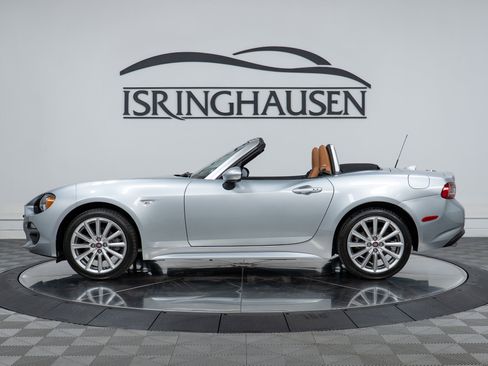 Used 2018 FIAT 124 Spider Lusso w/ Convenience Group image 8