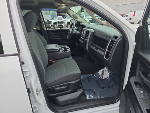 Used 2022 RAM 1500 Tradesman w/ Popular Equipment Group AWD/4WD image 3