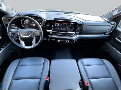 Used 2026 GMC Sierra 1500 SLT RWD image 16