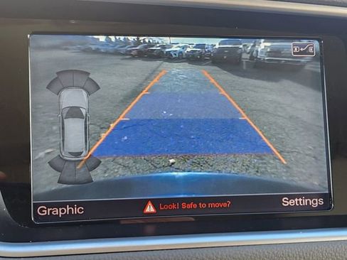 Used 2015 Audi Q5 2.0T Premium Plus w/ Technology Package image 24