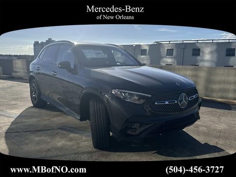 New 2026 Mercedes-Benz GLC 300 image 1