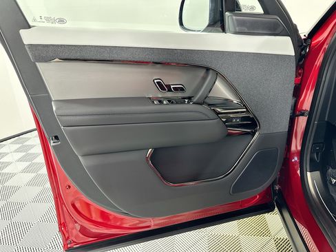 Used 2026 Land Rover Range Rover Sport Dynamic SE image 15